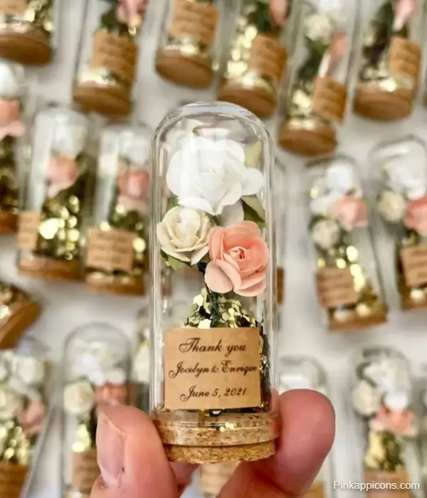 Unique Wedding Gift Ideas That Will Delight the Couple!