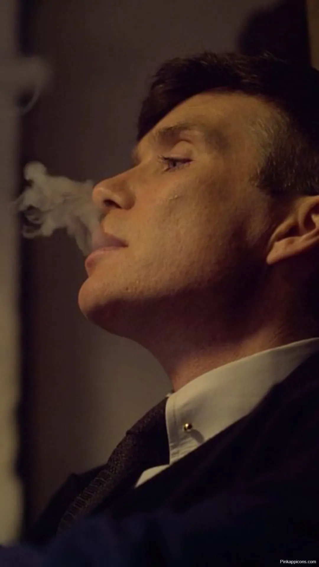 Pensive Tommy Shelby Smoking Wallpaper Atmospheric Shelby Peaky Blinders Wallpapers for Phone Pensive Tommy Shelby Smoking Wallpaper Atmospheric Shelby-Peaky-Blinders-Wallpapers for Phone