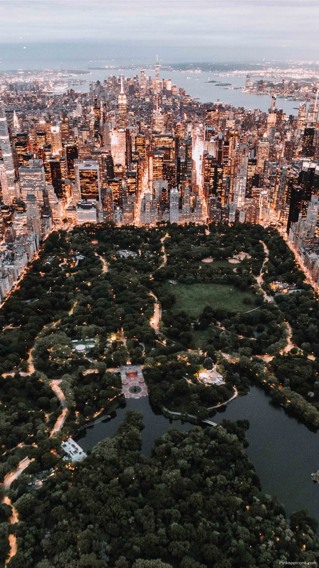 New York Wallpaper HD Stunning Aerial View of NYC and Central Park at Dusk New York Wallpaper HD Stunning Aerial View of NYC and Central Park at Dusk