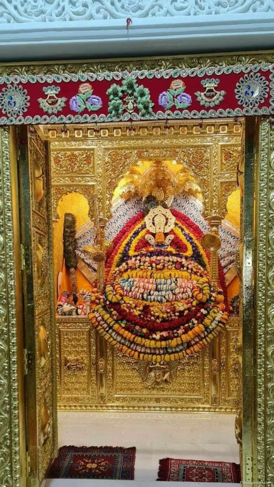 Sacred Splendor Ornate Golden Shrine and Colorful Garlands a Majestic Khatushyam Ji Wallpaper for Phones Sacred Splendor Ornate Golden Shrine and Colorful Garlands, a Majestic Khatushyam Ji Wallpaper for Phones
