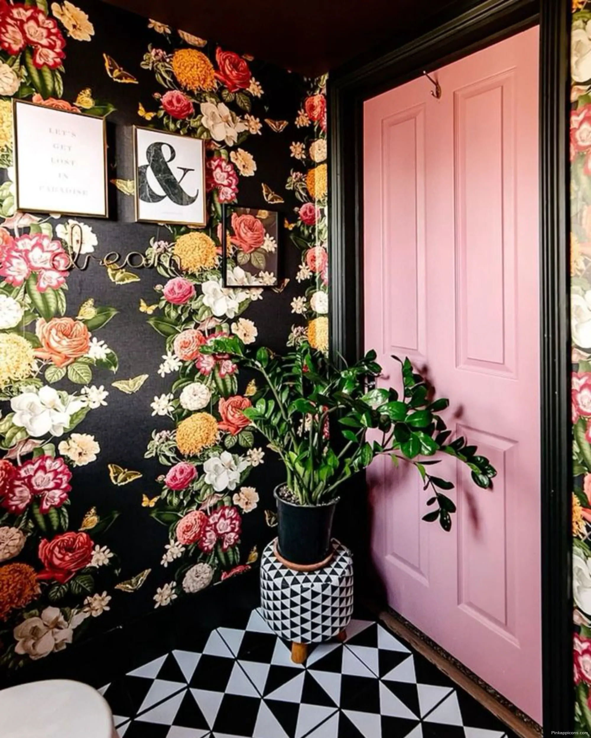 Unique Bathroom Wallpaper Ideas Bold Floral Print on Black Background Unique Bathroom Wallpaper Ideas Bold Floral Print on Black Background
