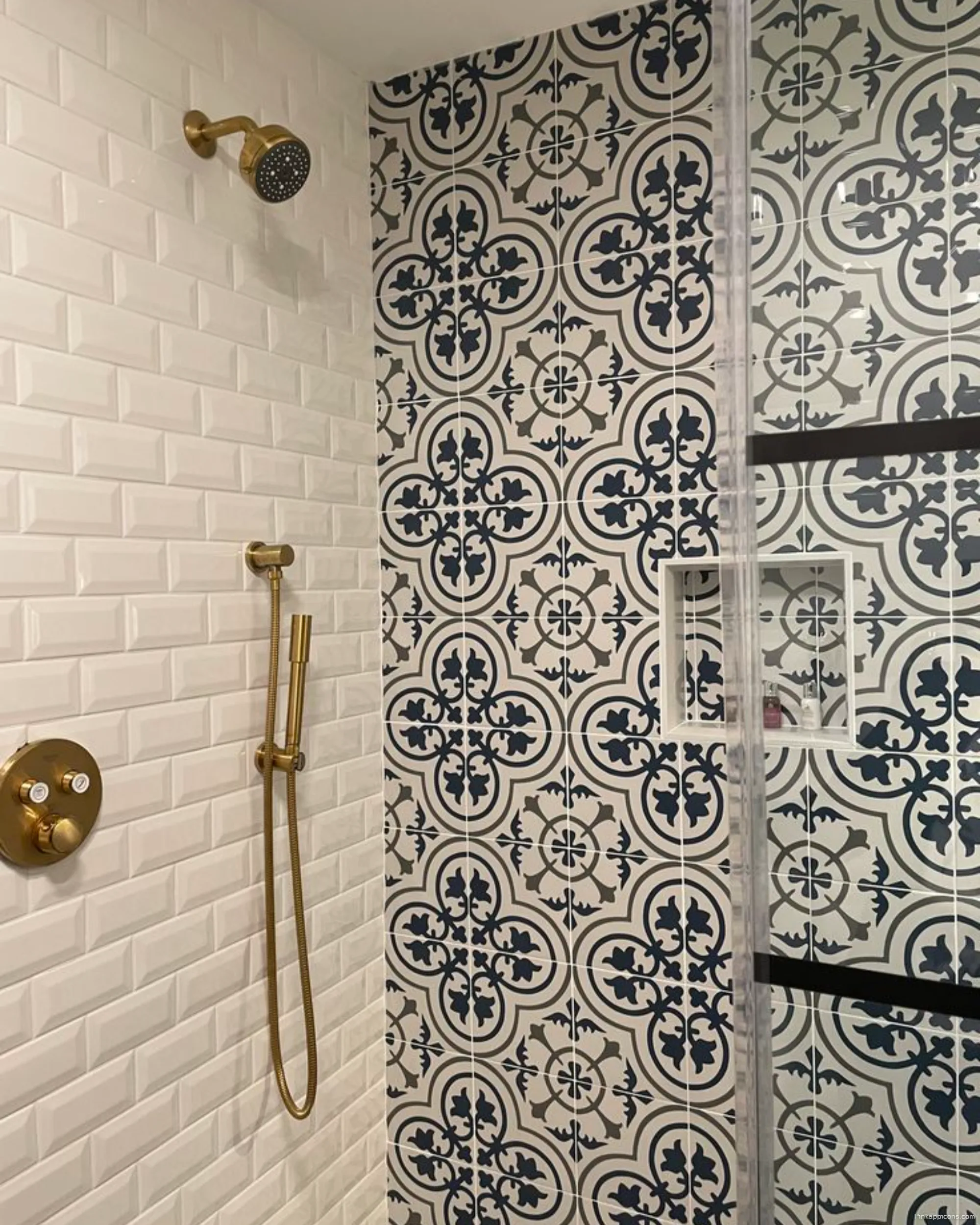 Unique Bathroom Wallpaper Ideas Decorative Tile and Gold Unique Bathroom Wallpaper Ideas Decorative Tile and Gold Fixtures