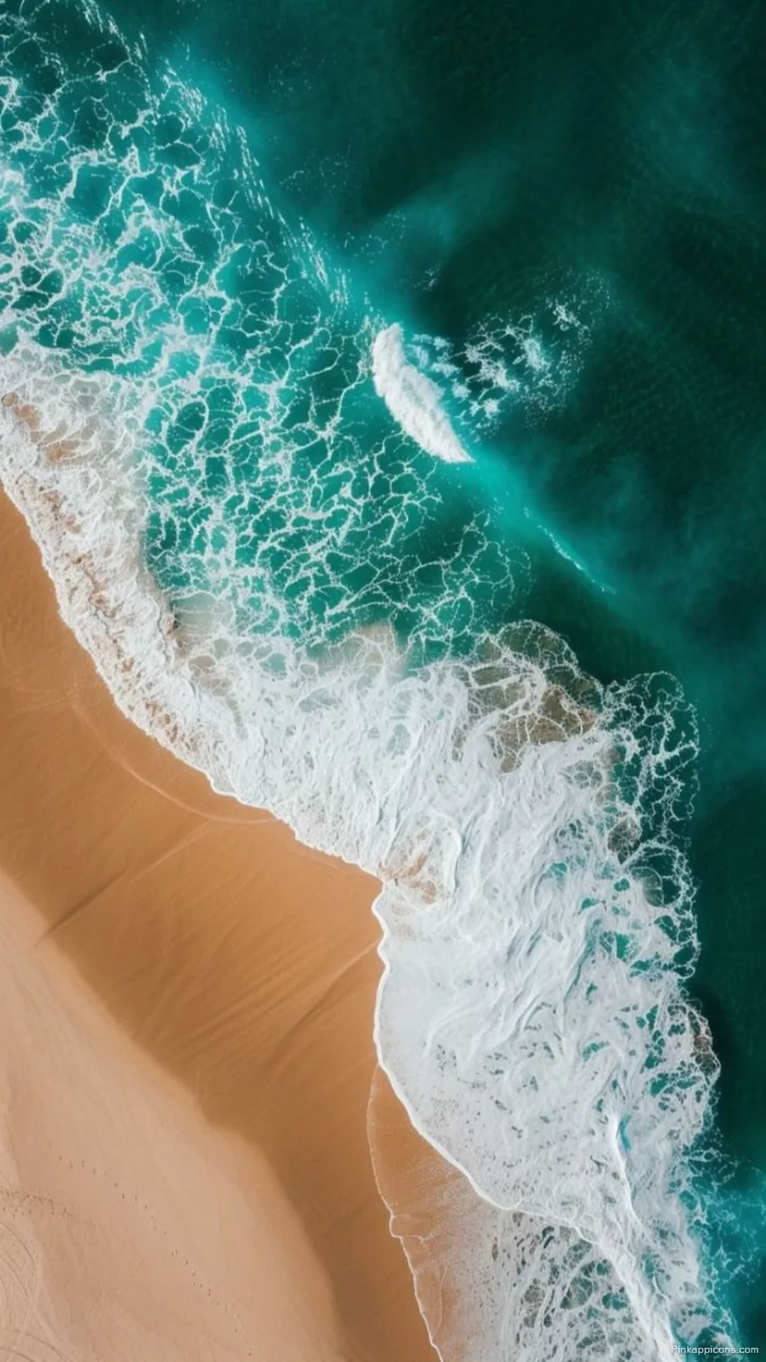 Emerald and Gold Ocean Wallpaper Deep Teal Waters Meet Pristine Beach deal for Your Phones Display Emerald and Gold Ocean Wallpaper Deep Teal Waters Meet Pristine Beach deal for Your Phone’s Display